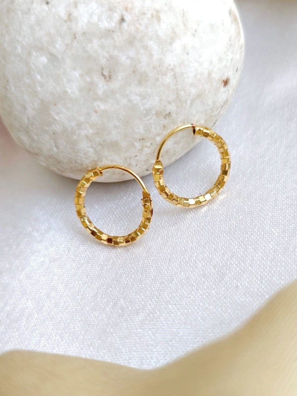 Anti Tarnish Stainless Steel Mini Hoop Earrings for Girls